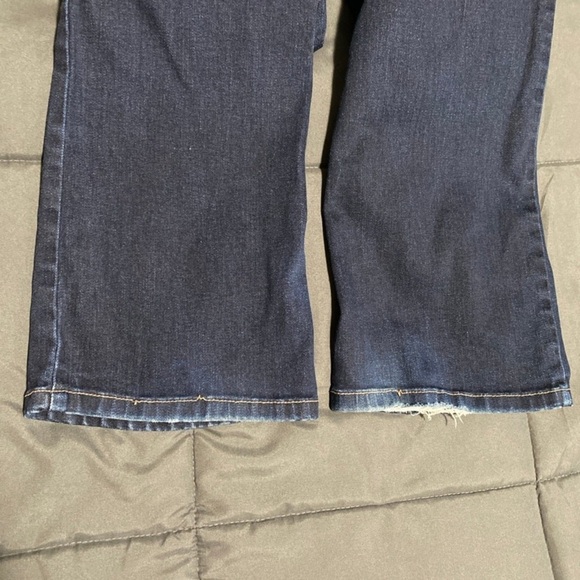 NY & Co Curvy Bootcut Soho Jeans - Picture 7 of 8